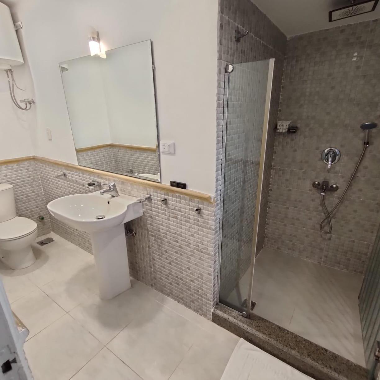 Pearl Hotel, Maadi Кайро Екстериор снимка