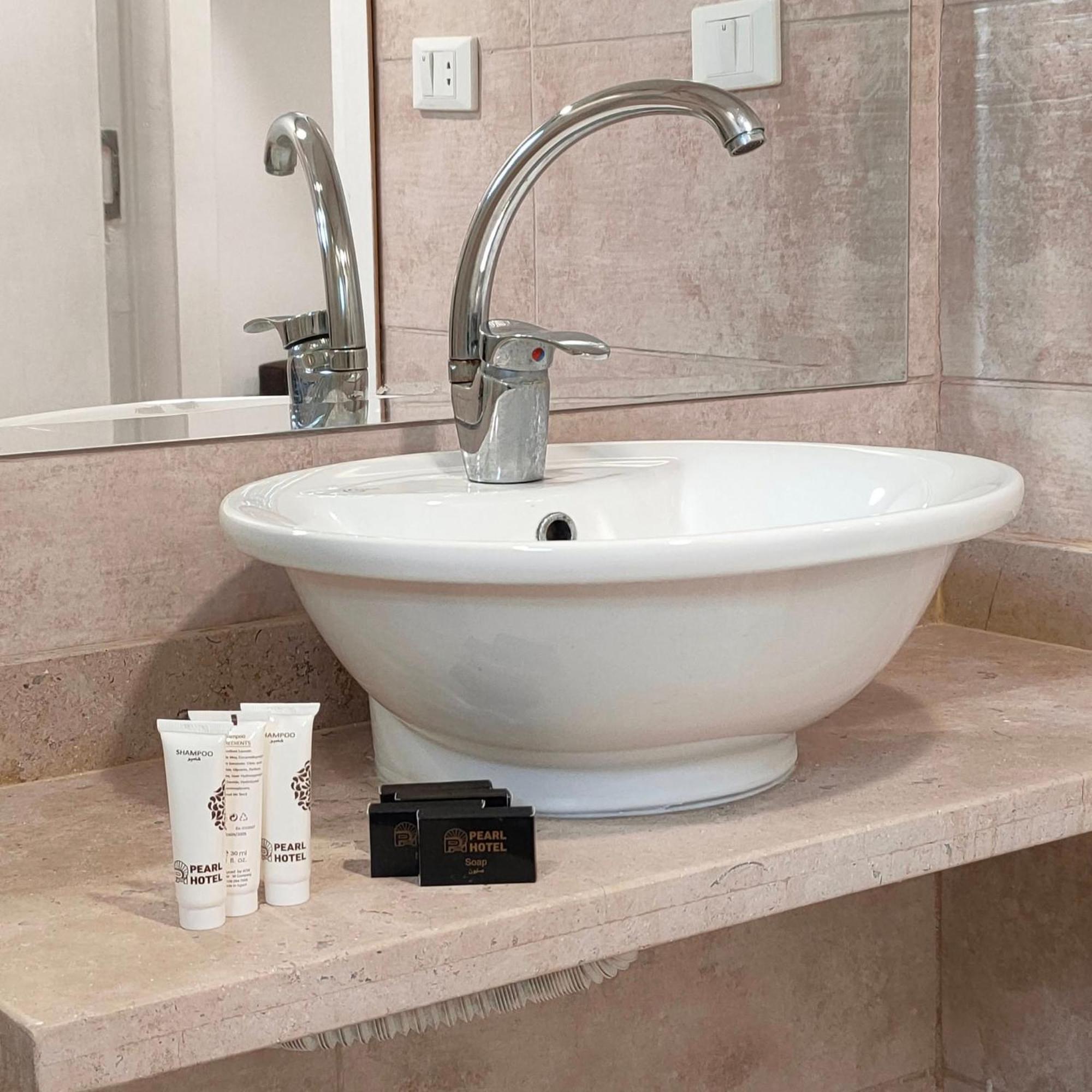 Pearl Hotel, Maadi Кайро Екстериор снимка